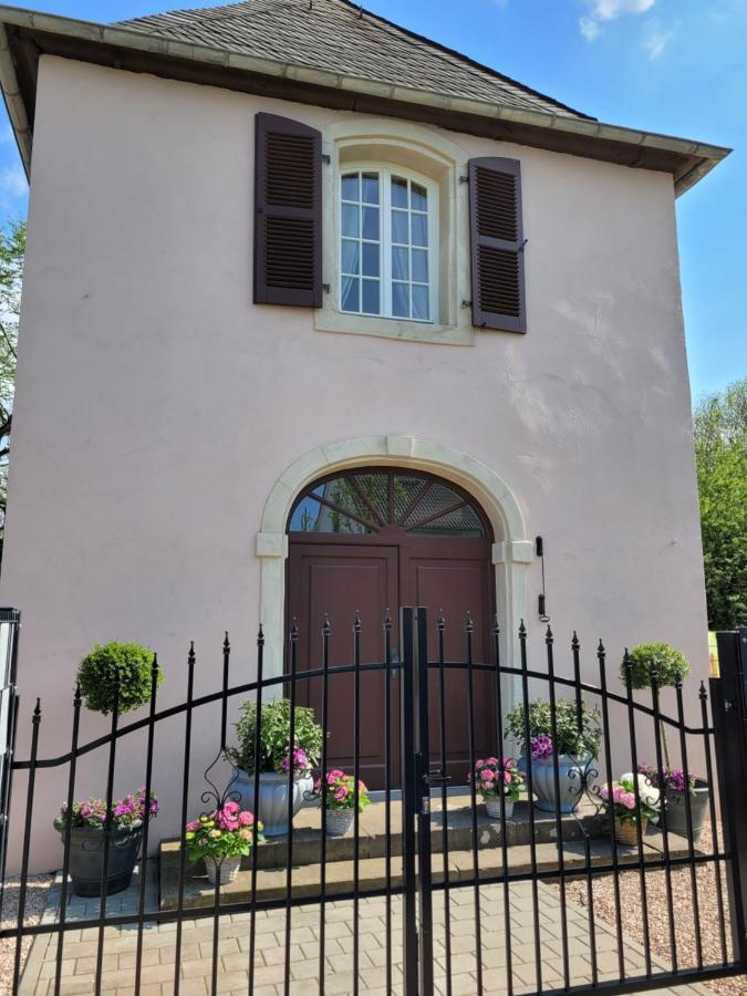 Vila Marien Turm Saarlouis Exteriér fotografie
